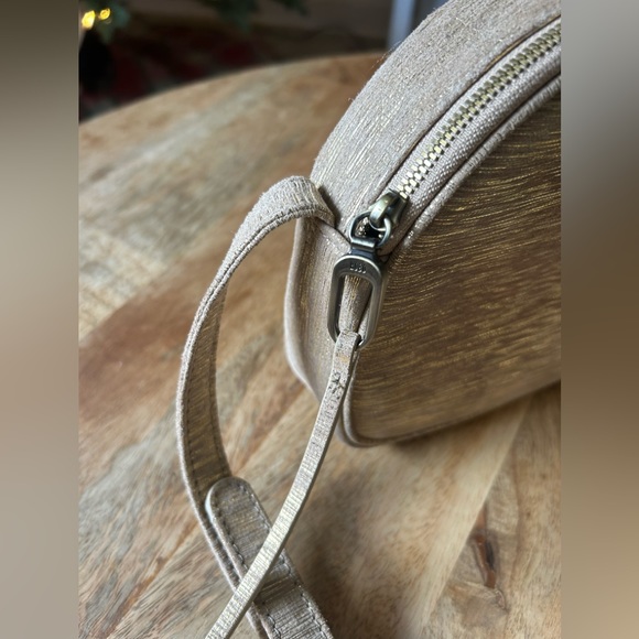 HOBO Reach Crossbody in Golden Taupe, small, functional, sold out everywhere. - Picture 3 of 10